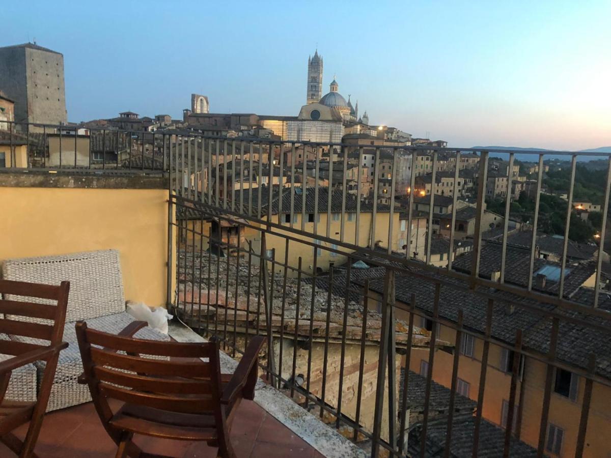 La Terrazza Sul Duomo Daire Siena Dış mekan fotoğraf